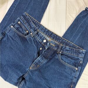 Zara Women's High-Rise Jeans in Dark Blue Denim